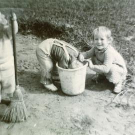Laura with Ruth and Nancy