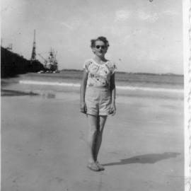 Ella Hobman on Jetty Beach, Mother's Day 1953
