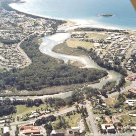 Aerial view of Coffs Creek and Park Beach, August 1990