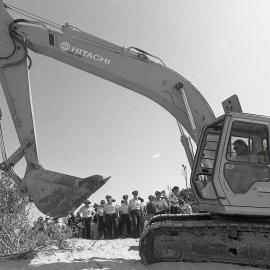The trench digger starts, 25 November 1991