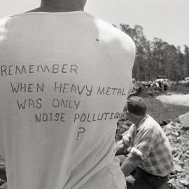 Protestor in a Look-At-Me-Now headland protest T-shirt, 25 November 1991