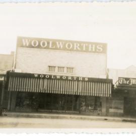 The original Woolworths on Park Avenue, 1950