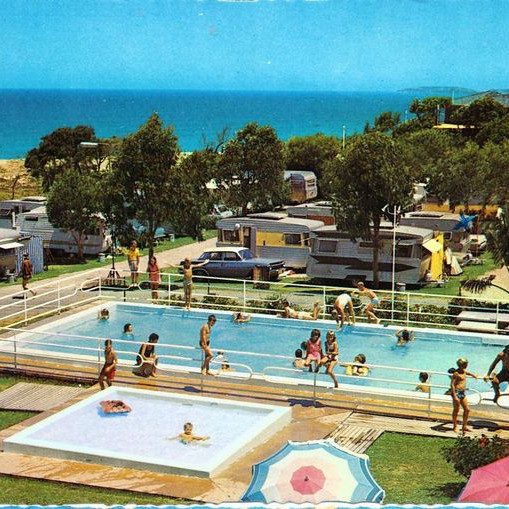 Sapphire Gardens Caravan Park