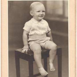 Portrait of toddler Ian Hamey 