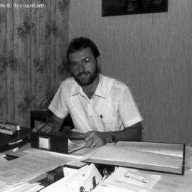 Tony Beashell at the old Coffs Harbour Hospital, 1985