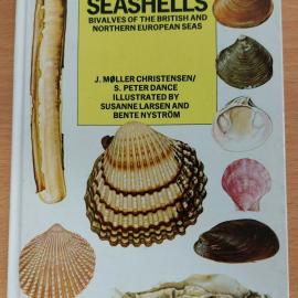 Seashells: Bivalves of the British and Northern European Seas