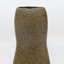 Ceramic foliage vase