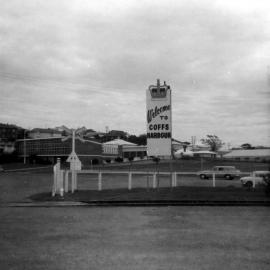 The Royal family is welcomed to Coffs Harbour, April 1970
