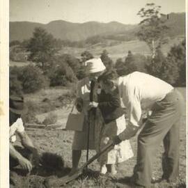 Tree planting with Jessie Davis, Doug Hoschke and Ralph Ide