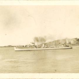 HMAS Voyager (I) in Coffs Harbour, 1938