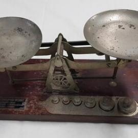 Kodak Eastman Studio weight scales, c.1930s